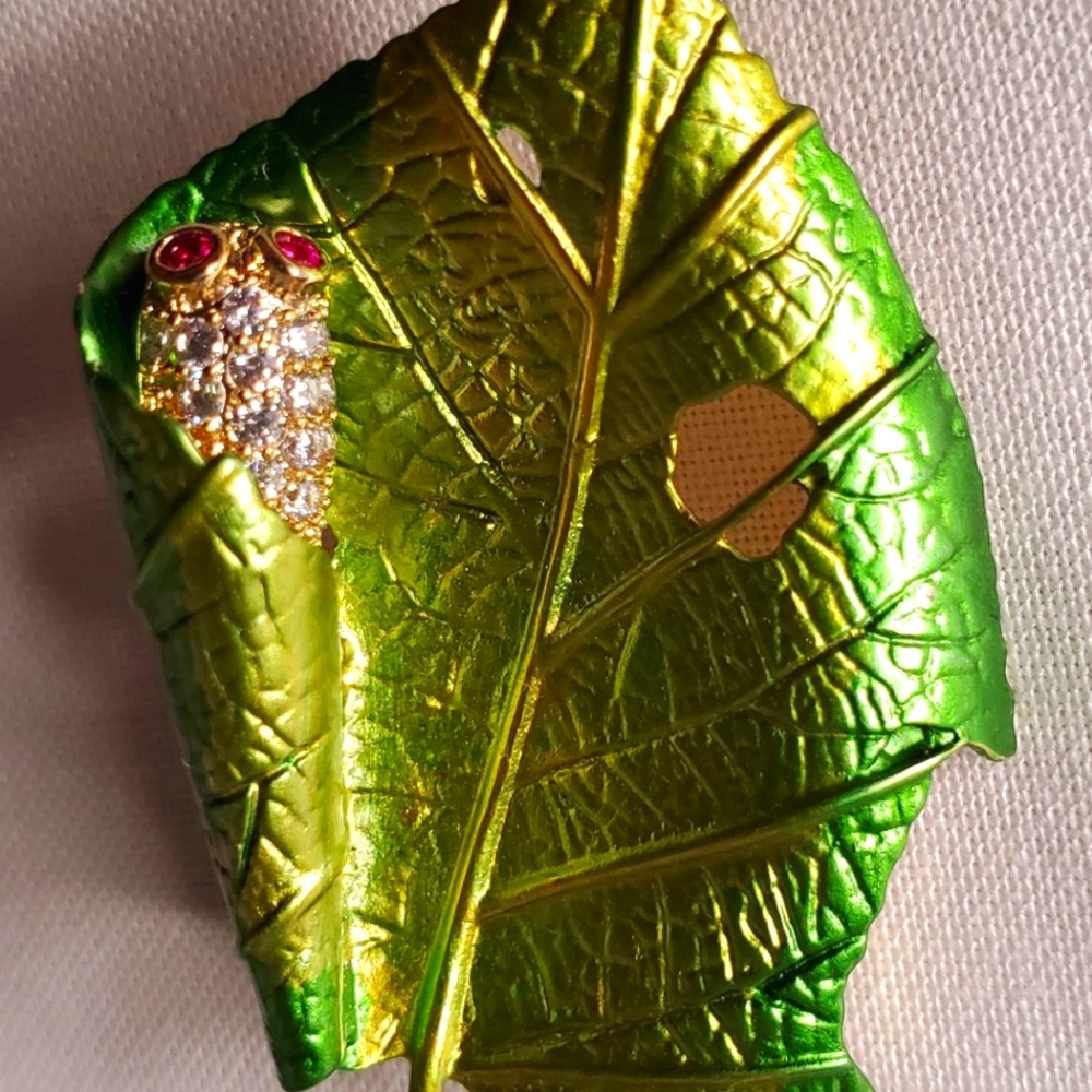 Green Leaf Rhinestone Ruby Silkworm Gold Toned Br… - image 5